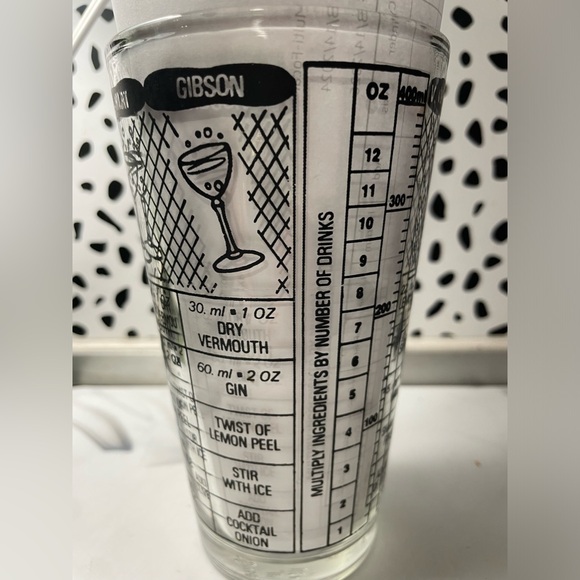 Vintage Irvinware Drink Recipe Glass with Measurements - Picture 3 of 4